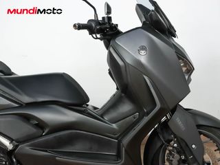 YAMAHA X-MAX 125