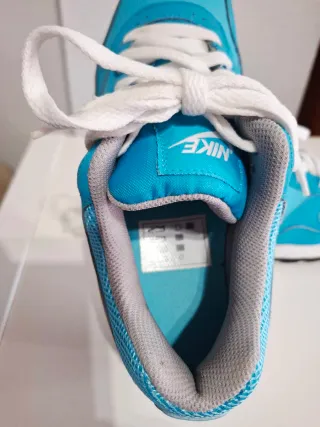 Deportivas Nike Azul/Turquesa Talla 38.5