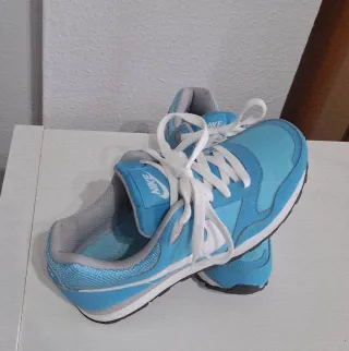 Deportivas Nike Azul/Turquesa Talla 38.5