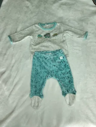 Lote de ropa de bebé, toda de algodón y nueva