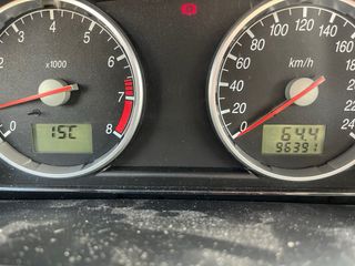 Ford Mondeo ghia  2001