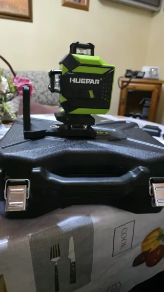 Nivel Láser con Cargador NEGOCIABLE