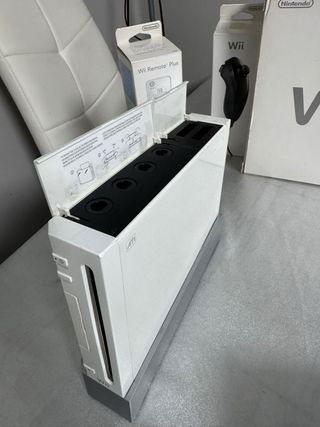 Nintendo Wii Consola y Accesorios