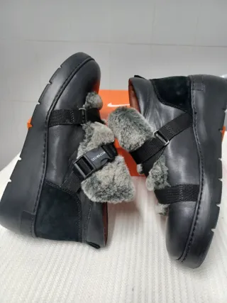 Botines Hispanitas Piel Negro y Gris