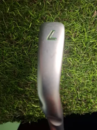 Hierro 7 Golf Ping i210