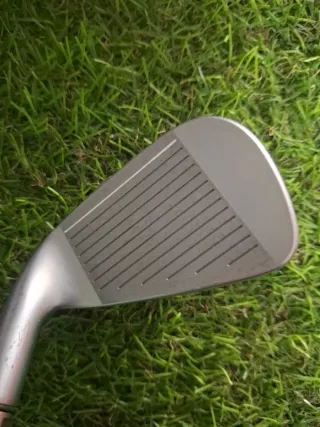 Hierro 7 Golf Ping i210