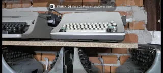Máquina de escribir Hispano Olivetti