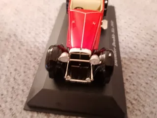 Daimler Double Six 1931 Coche Miniatura Rojo