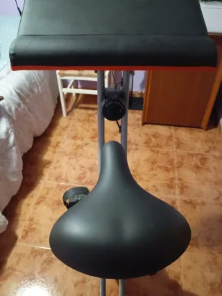 Bicicleta Estática Plegable Cómoda