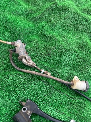 Freno delantero Typhoon