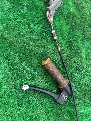 Freno delantero Typhoon