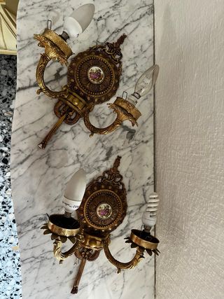 Precioso recibidor de bronce y mármol
