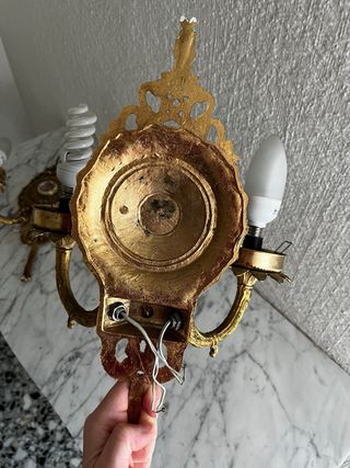 Precioso recibidor de bronce y mármol