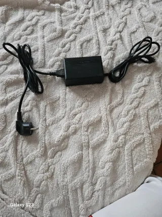 Adaptador CA LG CAM-1550 15V 4.5A