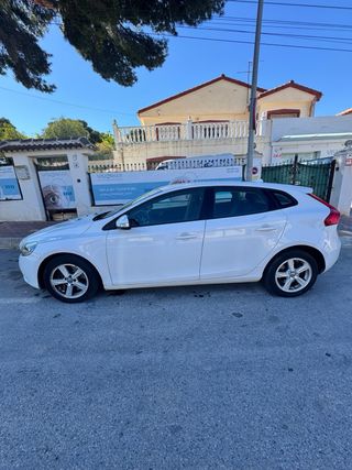 Volvo V40 d2 2017