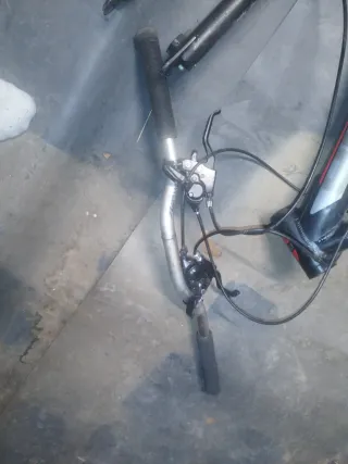 Cuadro, horquilla y manillar bici
