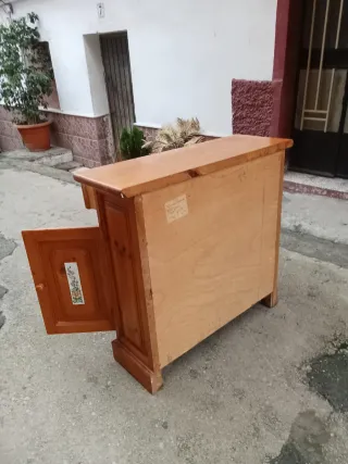 Mueble madera (89x85x31 CM)