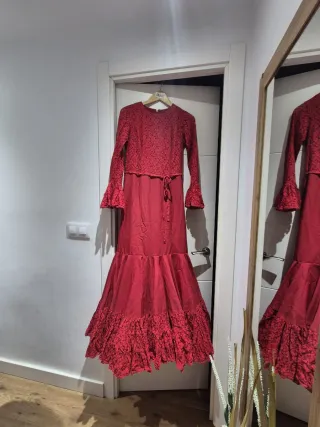 Traje de flamenca rojo