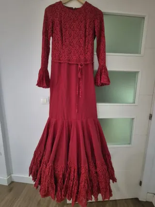 Traje de flamenca rojo