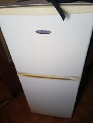 Mini frigorifero congelatore in vendita per trasloco
