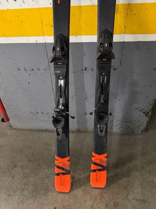 Esquís Head Naranja Casi Nuevos de pista