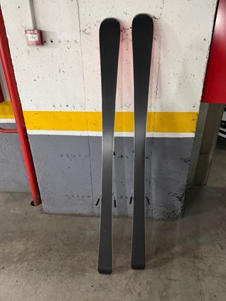 Esquís Head Naranja Casi Nuevos de pista