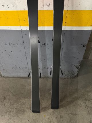 Esquís Head Naranja Casi Nuevos de pista