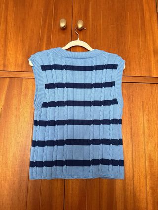 Chaleco de punto Zara rayas azules