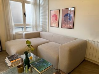 Sofá Blok 2 plazas chaise longue beige