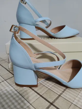 Scarpe tacco azzurre
