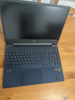 Portátil Gaming HP Victus 15-fb2004ns (RTX 4060)