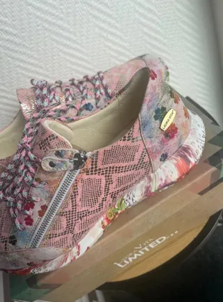 Zapatillas Laura Vita Talla 41