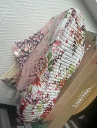 Zapatillas Laura Vita Talla 41