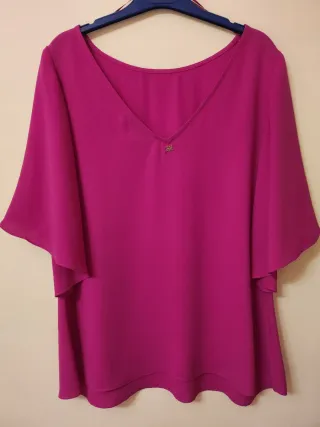 Bluza fucsia con mangas acampanadas PDH