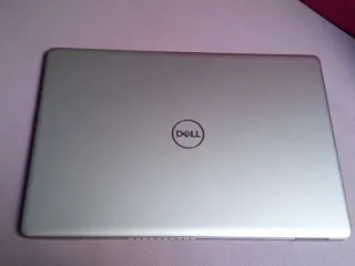 Portátil Dell Inspiron 15 i5 16GB RAM