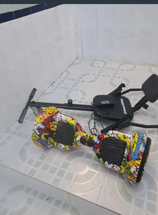 Hoverboard con asiento y ruedas