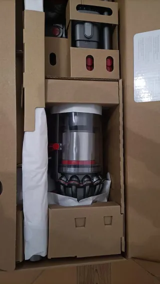 Dyson Cyclone V10