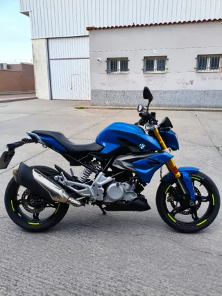 BMW G 310 R