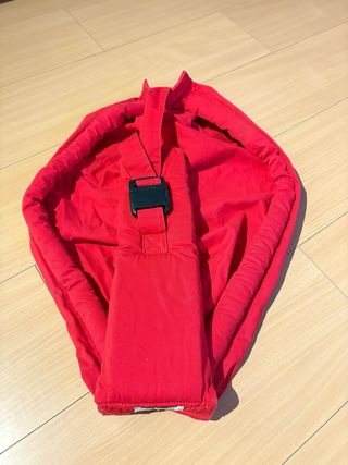 Mochila portabebés Spring Bud Roja