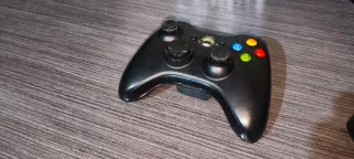 Xbox 360 con Kinect y Mando