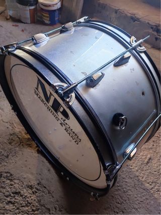 Bombo NP Marching & Band Pueden venderse por sepas