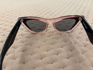Gafas de sol cat eye rosa y negro