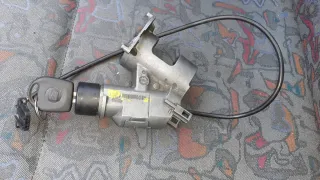 Cerradura Encendido Seat Ibiza 98 funciona bien