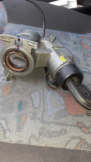 Cerradura Encendido Seat Ibiza 98 funciona bien