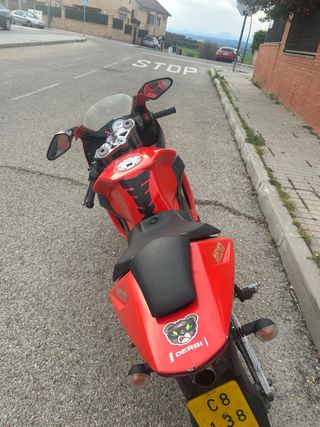 Derbi GPR 50 Roja Deportiva