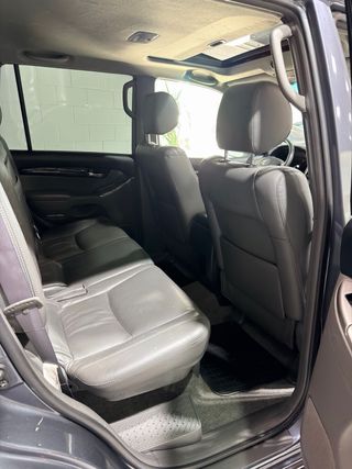 Toyota Land Cruiser 2007