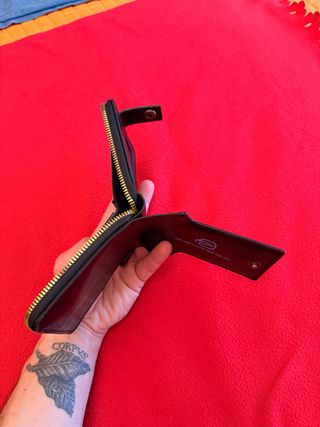 BLUE SQUARE Portafoglio zip around