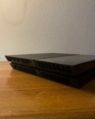 PS4 500GB + 3 juegos | Mando impecable