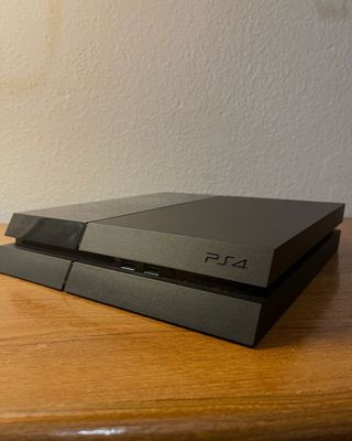 PS4 500GB + 3 juegos | Mando impecable
