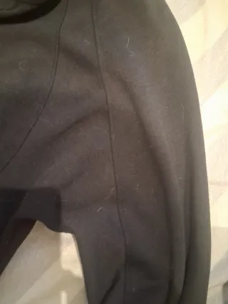 Chaqueta Jordan Negra con Cremallera
